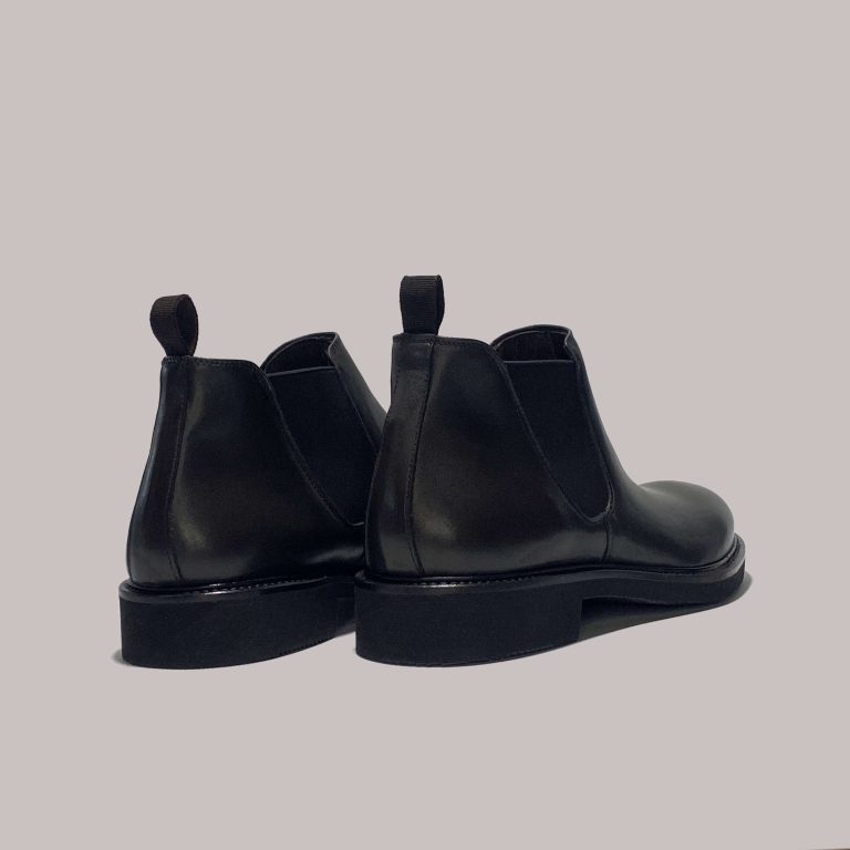 Wholesale Italian men's boots in brown calf leather, model "IL SAGGIO"
