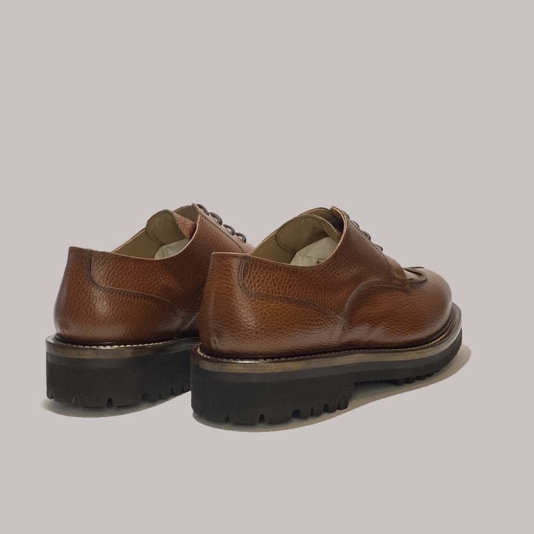 Made in Italy hammered brown leather dress shoes for upscale wholesale market