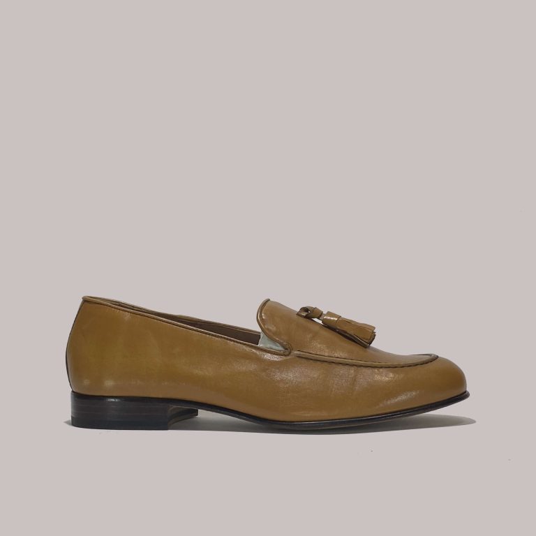 Italian tassel loafers in tobacco kangaroo leather – Made in Italy for B2B wholesale