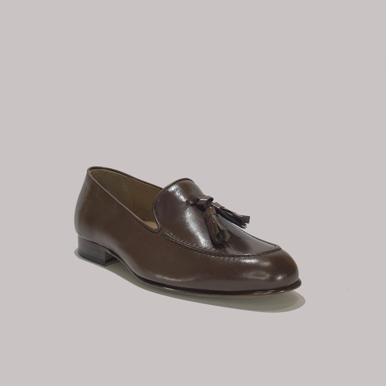 Premium dark brown tassel loafers in kangaroo leather, B2B wholesale.