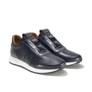 sneakers blue front