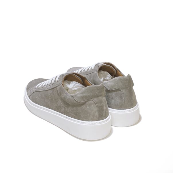 Minimal sneaker in suede | MODEL " APRILIA" - Image 4