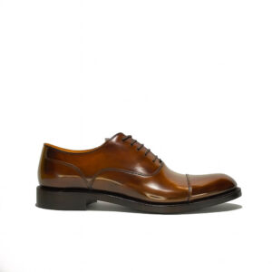Italian oxford shoes in caramel brushed leather | model: ROMA